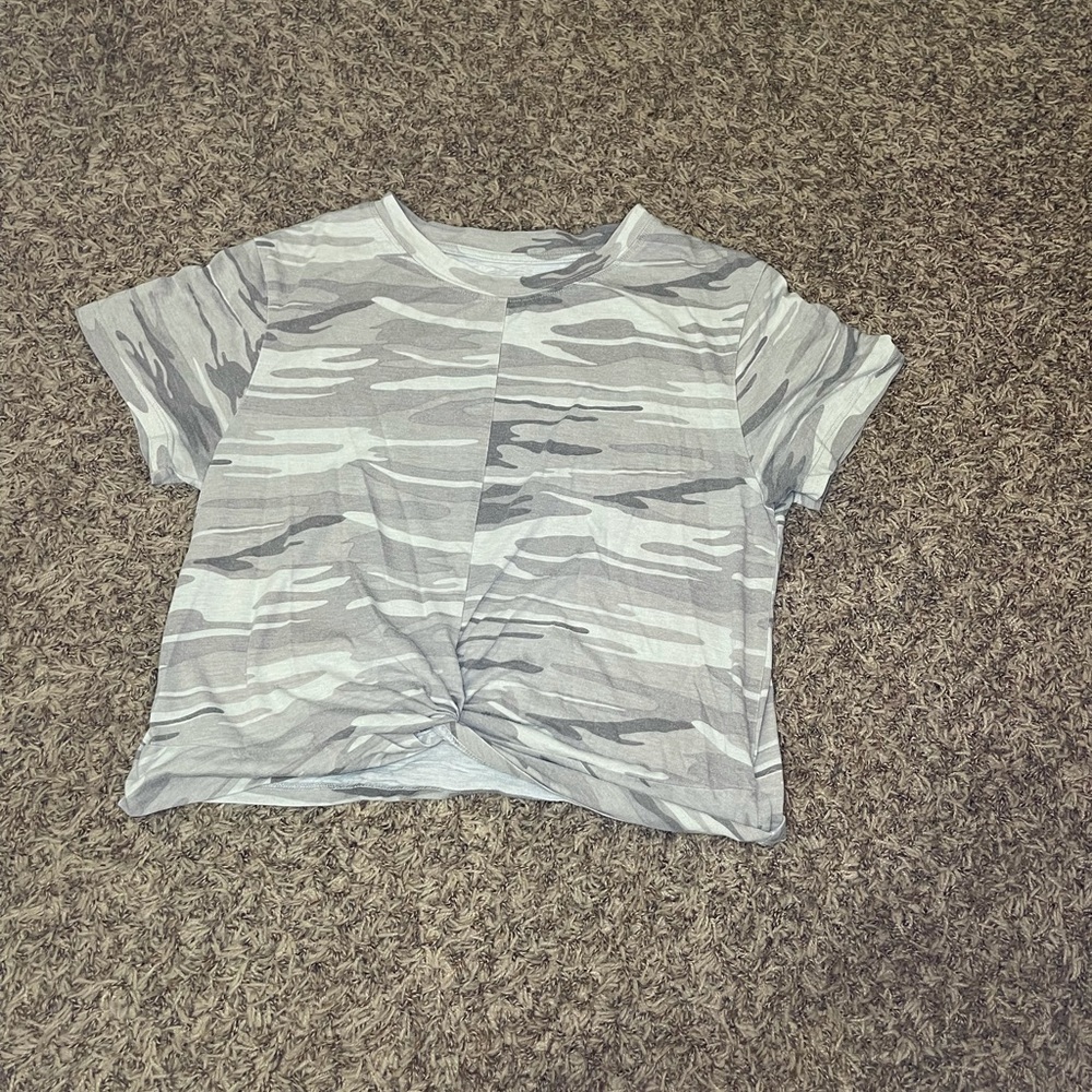 Camo cropped Shirt